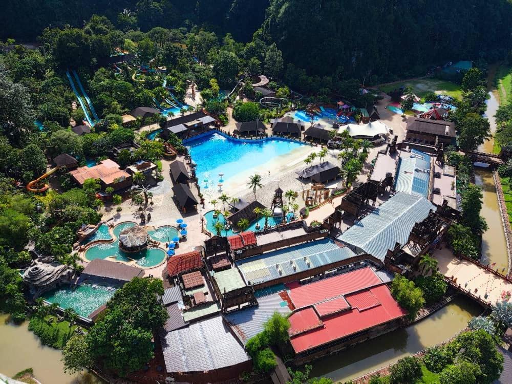 Sunway Onsen Hotspring 4 Pax Suite 2003 Neighbour Of Lost World Of Tambun Ipoh Exteriör bild